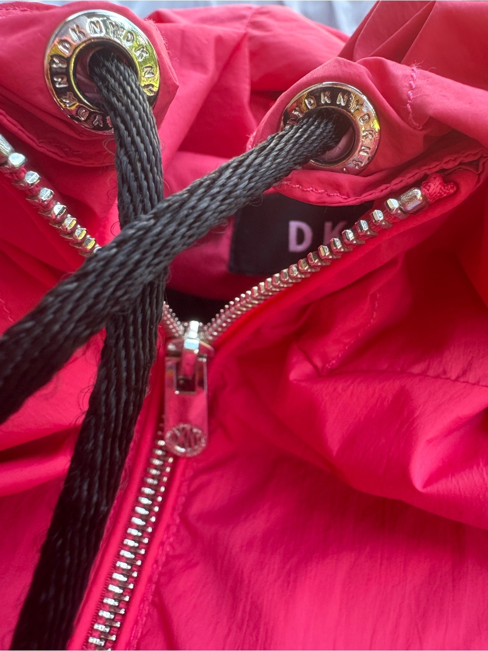 DKNY Red Lightweight Hooded Windbreaker Women’s XL - Picture 7 of 14
